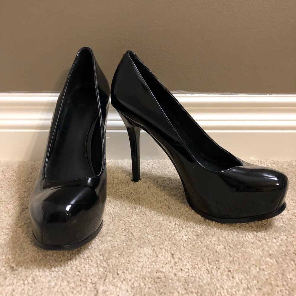 Jessica Simpson Black Heels